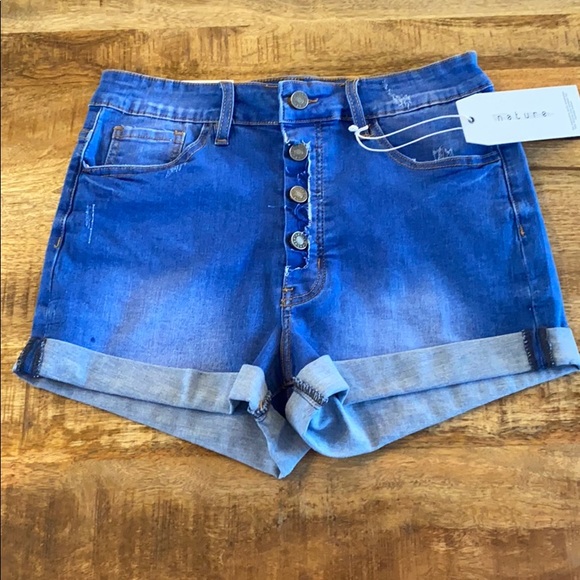 Nature Brand new high rise jean shorts - Picture 2 of 6